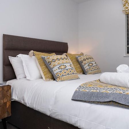 2 Putsborough - Luxury Apartment At Byron Woolacombe, Only 4 Minute Walk To Woolacombe Beach! Kültér fotó