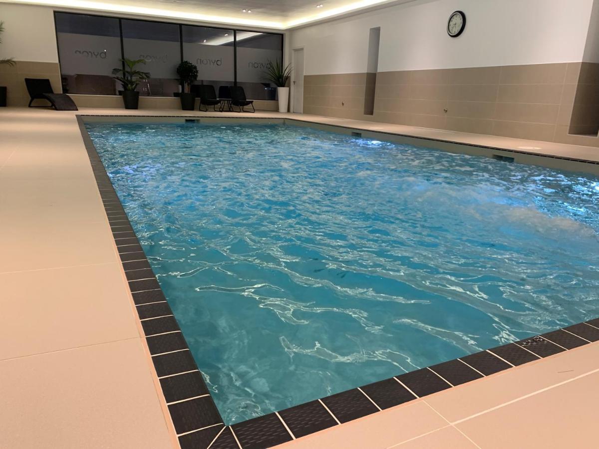 2 Putsborough - Luxury Apartment At Byron Woolacombe, Only 4 Minute Walk To Woolacombe Beach! Kültér fotó