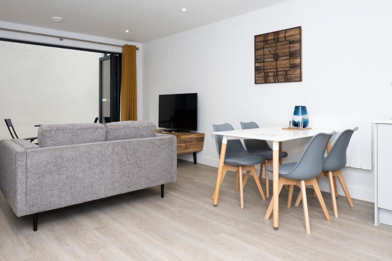 2 Putsborough - Luxury Apartment At Byron Woolacombe, Only 4 Minute Walk To Woolacombe Beach! Kültér fotó